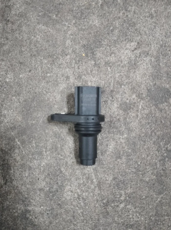 [BOSCH] - เซ็นเซอร์เพลาข้อเหวี่ยง NISSAN TIIDA 05-12, JUKE 10-18, X-TRAIL 09-14  