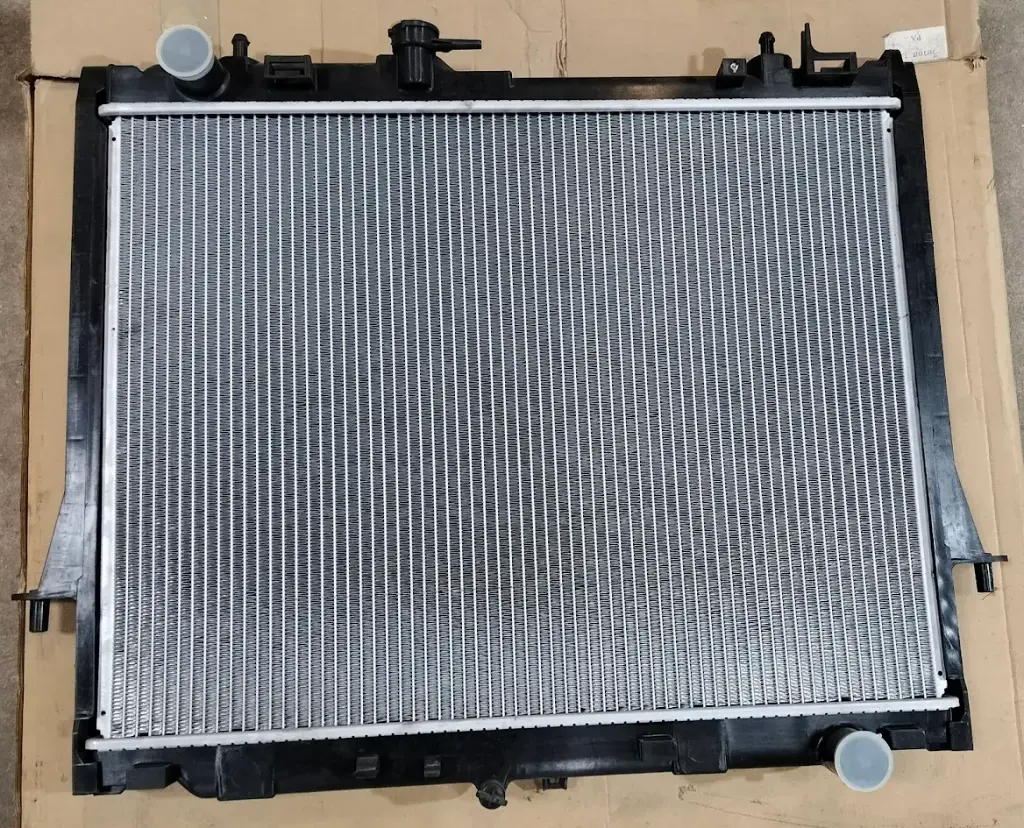 [UNISON] - หม้อน้ำ ISUZU D-MAX 12-19, MU-X 12-19 1.9 3.0 (MT) (RZ4E) (26mm)