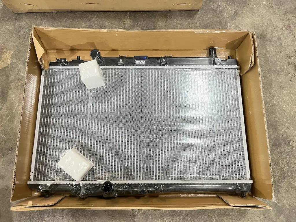 [UNISON] - หม้อน้ำ HONDA HRV 14-21 1.8 (AT)