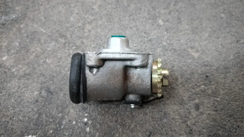 [ASCO] - กระบอกเบรค FRL 1-1/8" ไม่มีไล่ลม TOYOTA RN25