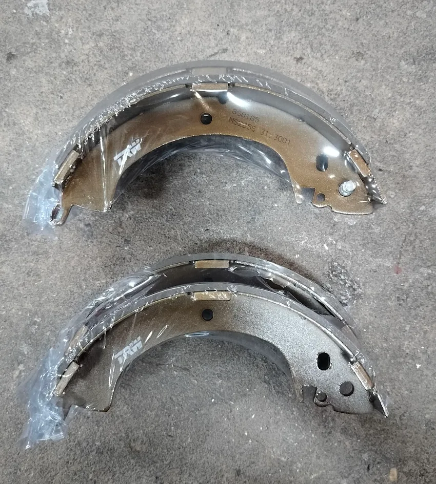 [TRW] - ก้ามเบรคหลัง MITSUBISHI CYCLONE 88-96, STRADA 98-05 2WD-4WD