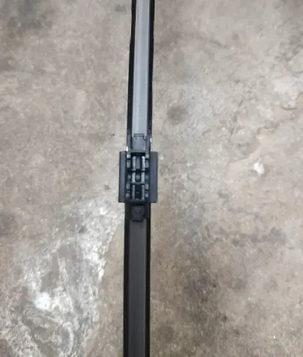 [578564] [VALEO] - ใบปัดน้ำฝนหลัง 15" Multi Clip LAND ROVER L494 |  AUDI | SEAT | VOLKSWAGEN | VOLVO | BMW (HR38)