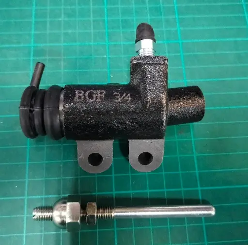 [31470-36040(BGF)] [BGF] - แม่ปั๊มคลัทช์ล่าง 3/4" TOYOTA DYNA BU10