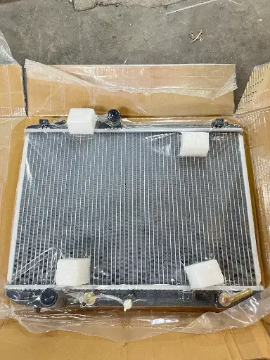 [Thaihua-2158] [TW] - หม้อน้ำ SUZUKI SWIFT 10 1.5 (AT)