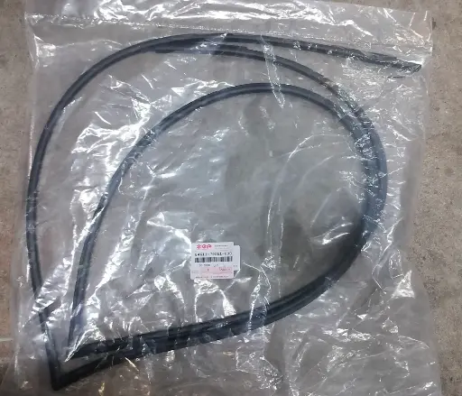 [84611-79PA1-000]  [แท้] - คิ้วกระจกหน้า SUZUKI CIAZ 17-ON
