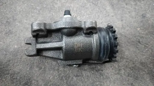 [1-47601604-0(DoongHwa)] [DoongHwa] - กระบอกเบรค FL 1-1/8" มีไล่ลม ISUZU S250,KS21