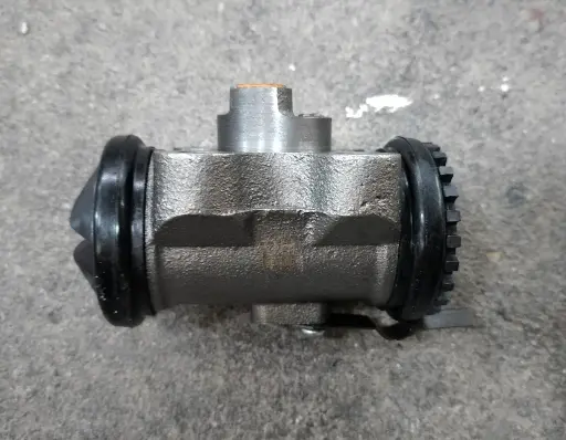 [1-47600584-0(DoongHwa)] [DoongHwa] - กระบอกเบรค RRL 1-1/2" ไม่มีไล่ลม ISUZU SBR
