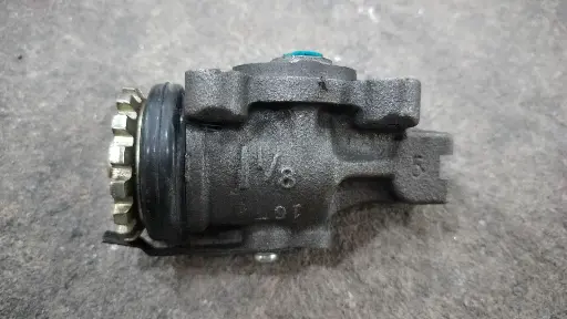 [8-94128-165-1(ACB)] [ACB] - กระบอกเบรค FLL 1-1/8" ไม่มีไล่ลม ISUZU NKR