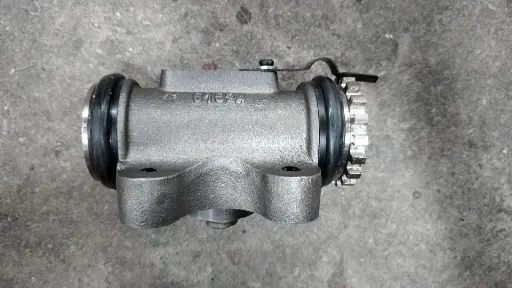 [M-1134B] [BENECO] - กระบอกเบรค RRL 1-1/2" ไม่มีไล่ลม MITSUBISHI FN527