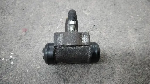 [HO-1048B] [BENECO] - กระบอกเบรคหลัง HONDA CITY 03, JAZZ 04-07 (5/8") (มีไล่ลม)