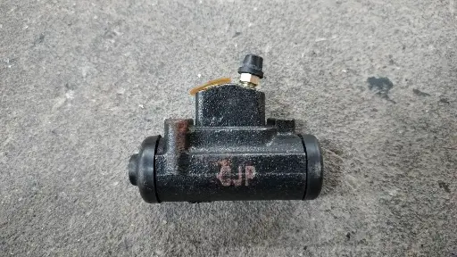 [CMA-106] [CJP] - กระบอกเบรค RR 11/16" มีไล่ลม MAZDA MAGNUM