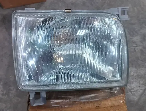 [260153S300MB] [แท้] - เสื้อไฟหน้า RH ขาวล้วน NISSAN FRONTIER D22