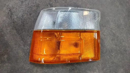 [81520-26040] [แท้] - ไฟมุม+ขั้ว LH TOYOTA LH112
